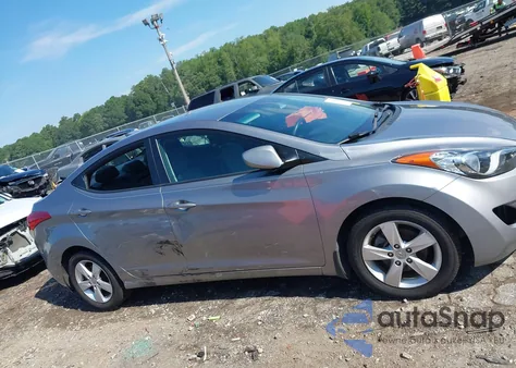 2012 Hyundai Elantra Gls (Ulsan Plant) z USA, uszkodzony, nr VIN KMHDH4AE7CU448515